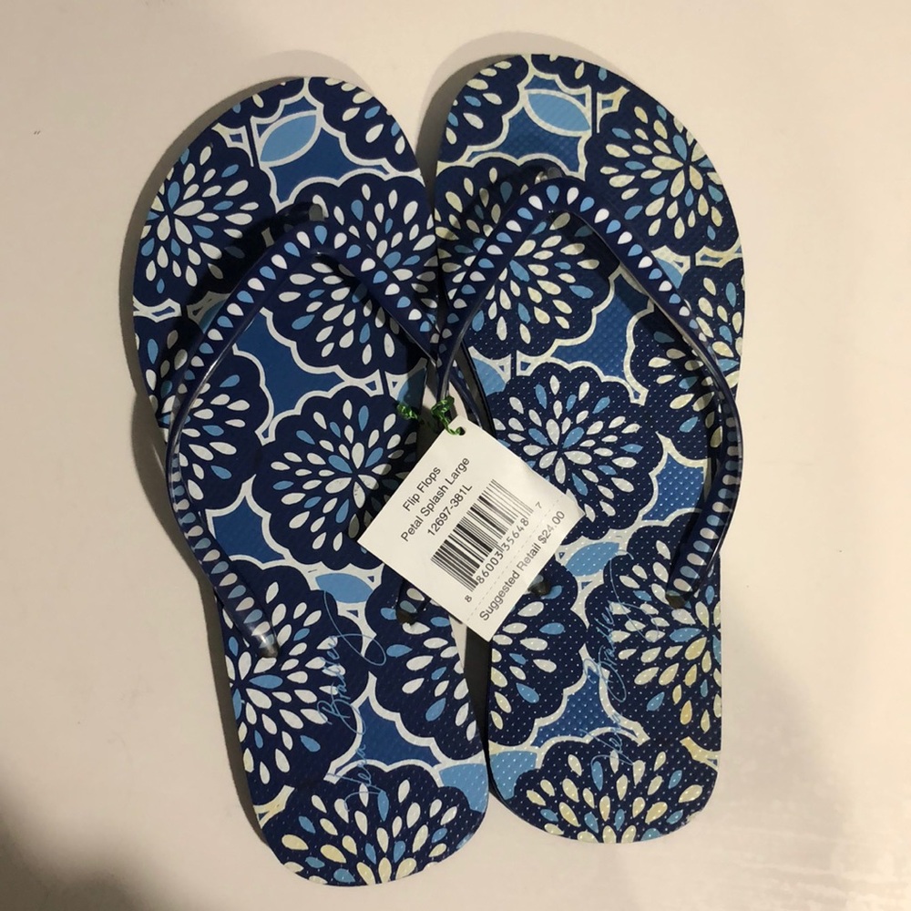 Vera Bradley flip flops